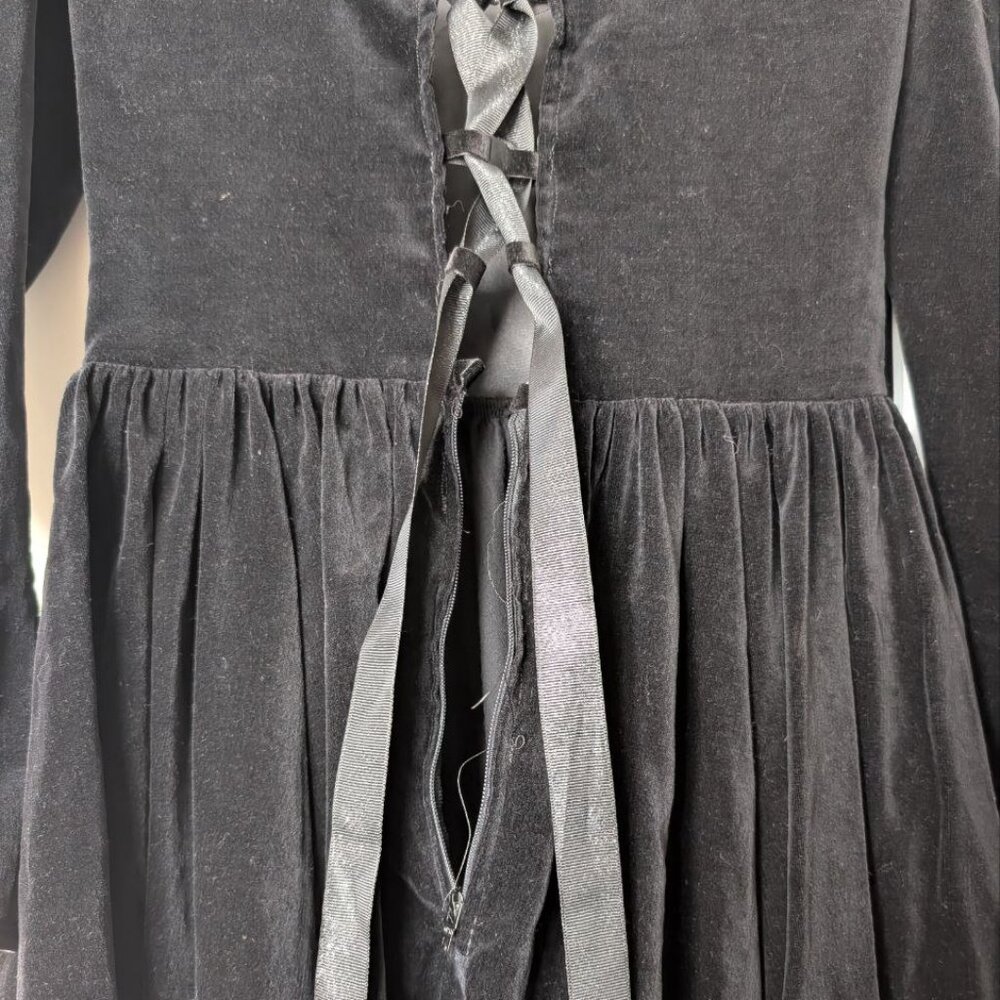 Vintage Laura Ashley Black Velvet Dress Puff Sleeves Size USA 6 / UK 8 / EUR 34 - Picture 10 of 17